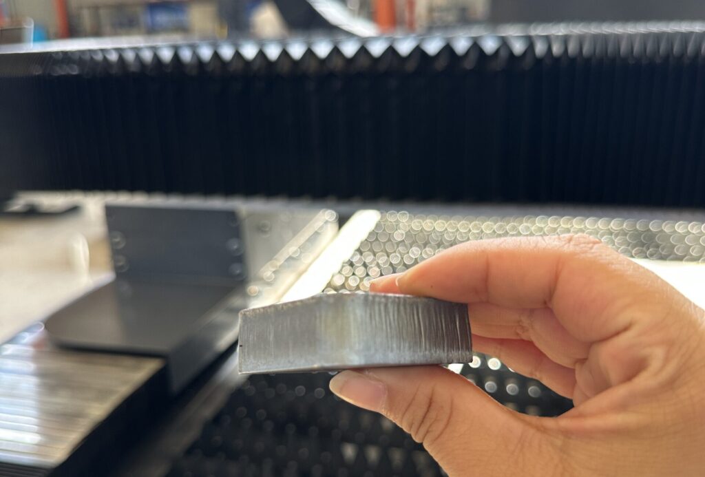 Why 2KW Laser Cutters Perform Differently (Same Power, Different Results)
